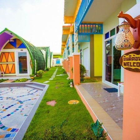 Rachawadee Resort Koh Larn Exterior photo